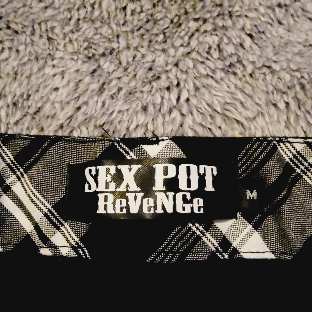 Sex Pot Revenge Japanese Studded Leather Edgy Black Women's Jeans with Studs - Picture 6 of 14